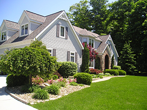 Landscapers and Lawncare Services in Colonial Heights, VA